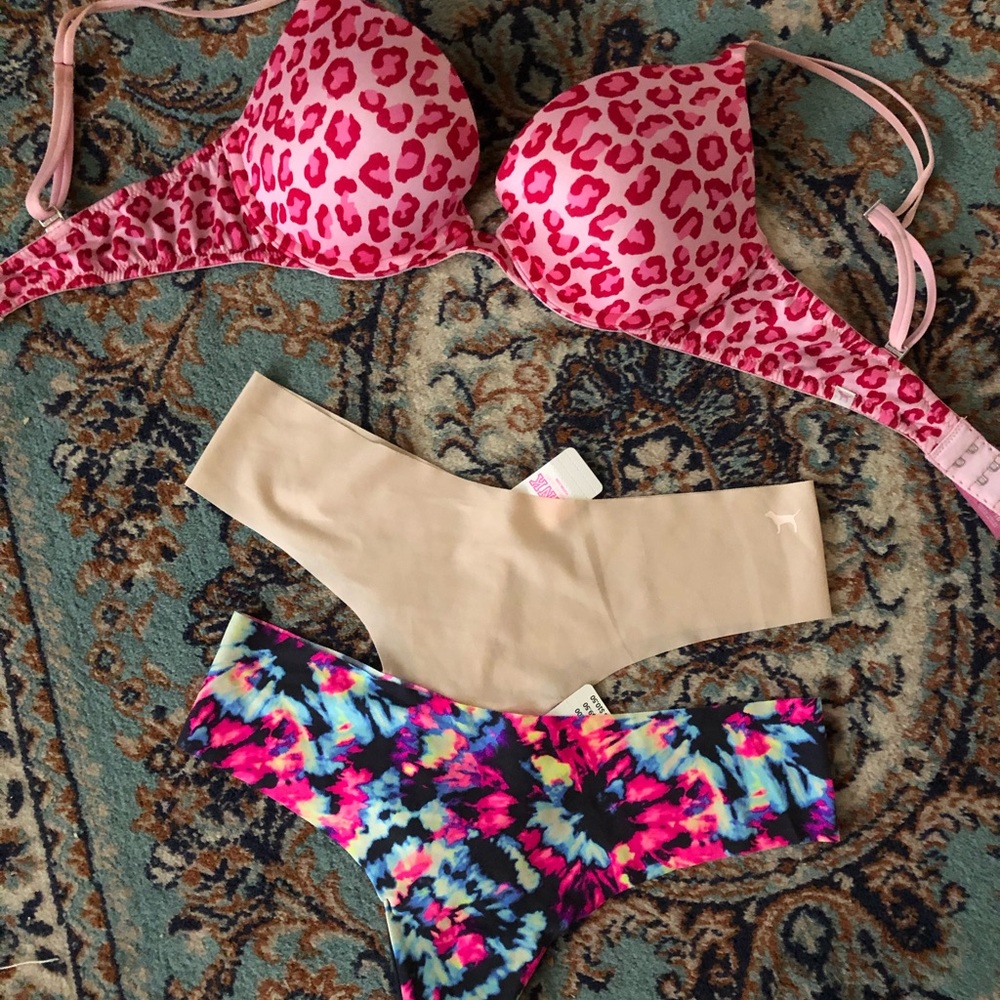 victoria’s secret pink bra and panties